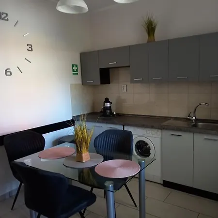Bed and Breakfast Viola Vendeghaz 3*